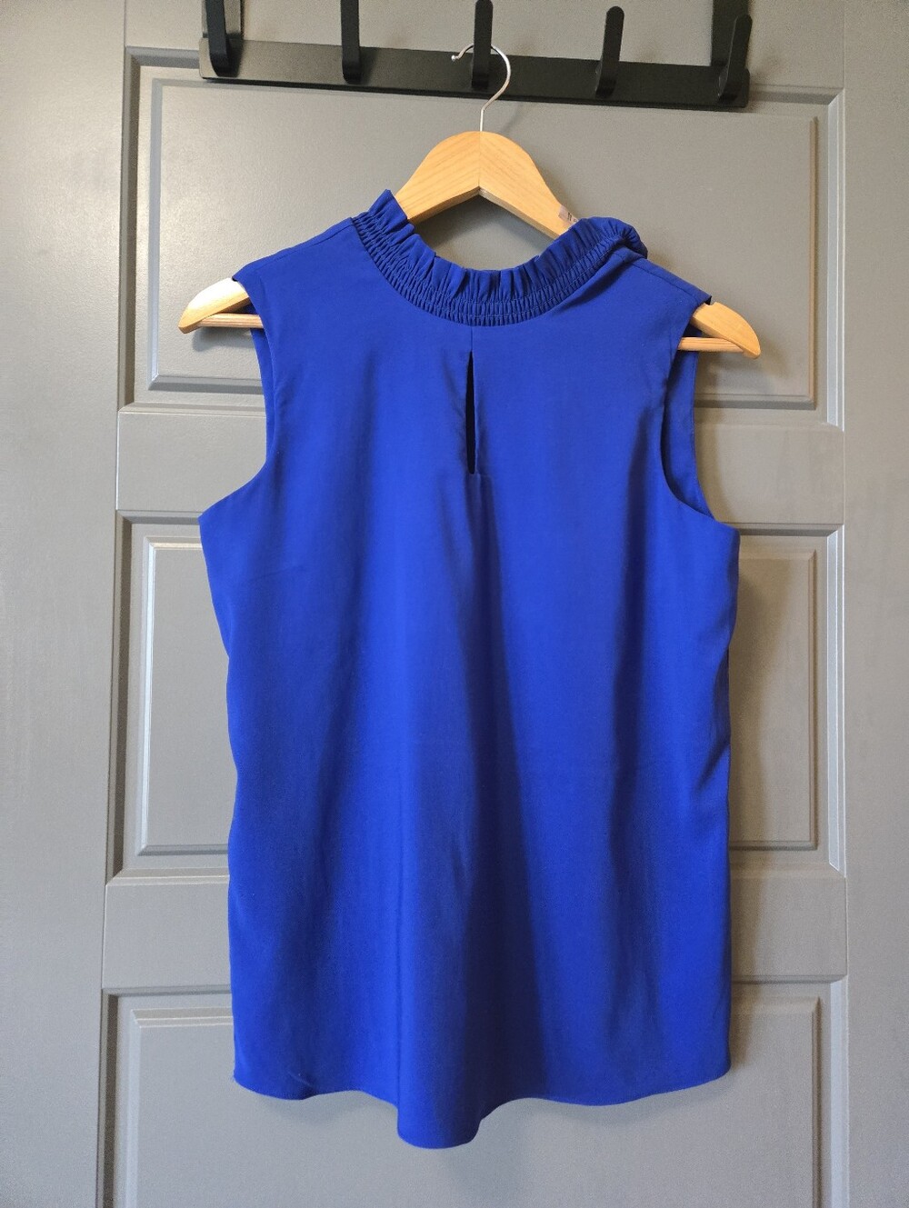 Tahari Royal Blue Sleeveless Ruffle-Neck Camisole